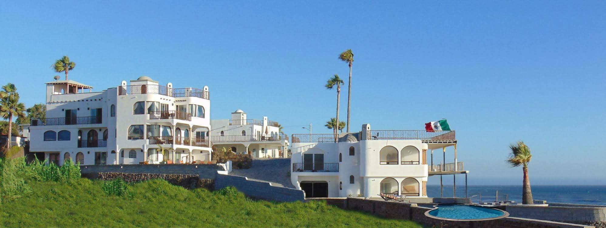 Hotel Casa Playa Baja à Primo Tapia Extérieur photo
