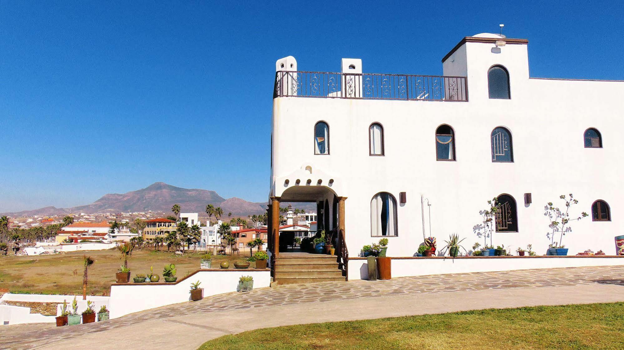 Hotel Casa Playa Baja à Primo Tapia Extérieur photo