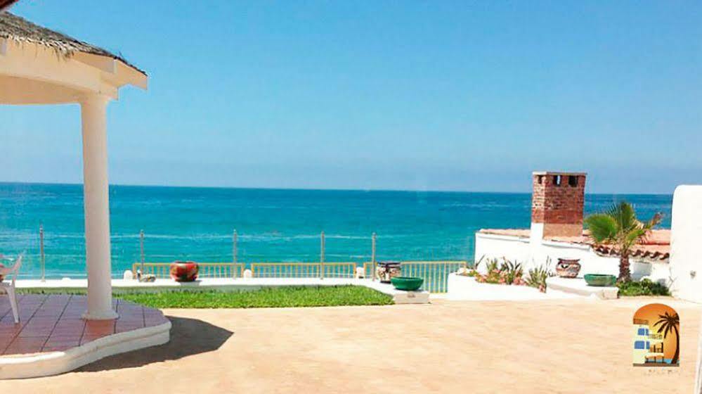 Hotel Casa Playa Baja à Primo Tapia Extérieur photo